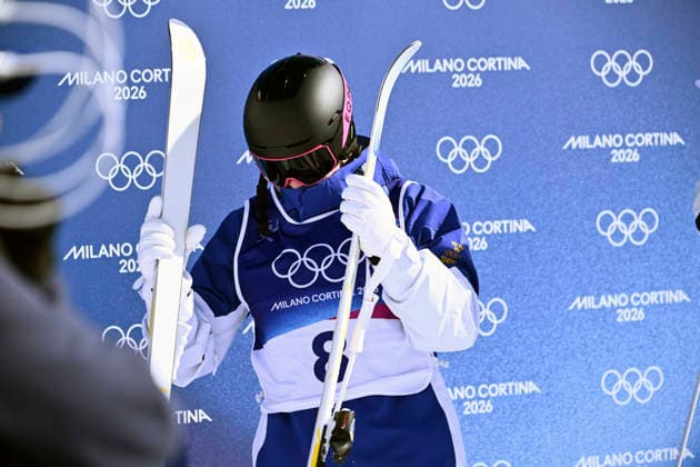 LIVIGNO, ITALY 20260215 Sweden s Walter Wallberg was defeated by Japan s Takuya Shimakawa during Sunday s quarterfinal in parallel moguls at the Olympics in Livigno, Italy. *** The image is included in the SPORTS PACKAGE. For others PAYMENT IMAGE *** LIVIGNO ITALY x10080x *** LIVIGNO, ITALY 20260215 Sweden s Walter Wallberg was defeated by Japan s Takuya Shimakawa during Sunday s quarterfinal in parallel moguls at the Olympics in Livigno, Italy The image is included in the SPORTS PACKAGE For others PAYMENT IMAGE LIVIGNO ITALY x10080x  Copyright: xFredrikxSandberg TTx OS 2026 PARALLELLPUCKEL