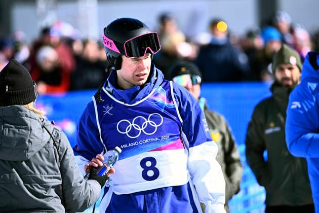 LIVIGNO, ITALY 20260215 Sweden s Walter Wallberg was defeated by Japan s Takuya Shimakawa during Sunday s quarterfinal in parallel moguls at the Olympics in Livigno, Italy. *** The image is included in the SPORTS PACKAGE. For others PAYMENT IMAGE *** LIVIGNO ITALY x10080x *** LIVIGNO, ITALY 20260215 Sweden s Walter Wallberg was defeated by Japan s Takuya Shimakawa during Sunday s quarterfinal in parallel moguls at the Olympics in Livigno, Italy The image is included in the SPORTS PACKAGE For others PAYMENT IMAGE LIVIGNO ITALY x10080x  Copyright: xFredrikxSandberg TTx OS 2026 PARALLELLPUCKEL