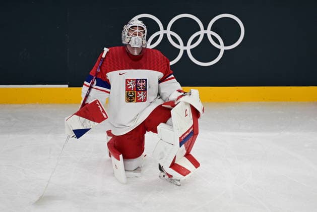 XXV Winter Olympic Games, Olympische Spiele, Olympia, OS in Milan, Italy, on February 15, 2026. Men s Ice hockey, Eishockey Group A, Switzerland vs Czech Republic. Goalkeeper Lukas Dostal (CZE) is seen during pre-match warm-up. (CTKxPhoto MichalxKamaryt) CTKPhotoP2026021502465  CTKPhotoP2026021502465