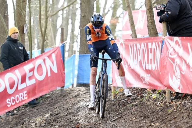 Belgian Giel Lejeune pictured in action during the men junior race of the Brussels Universities cyclocross cycling event, stage 8 8 in the X20 Badkamers Trofee competition, Sunday 15 February 2026 in Brussels, Belgium. MAARTENxSTRAETEMANS  x163569732x