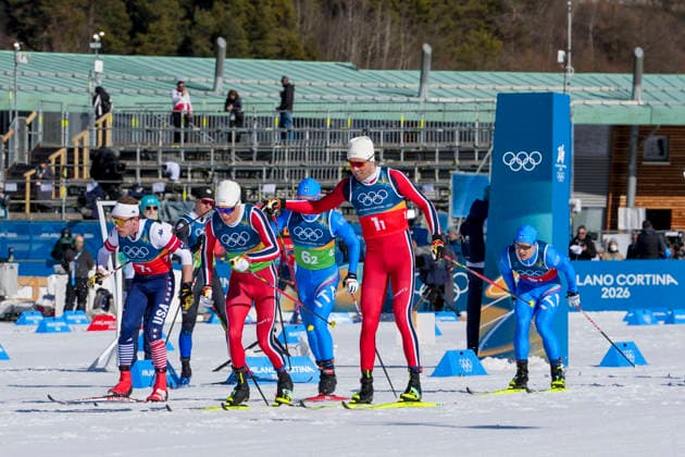 Winter Olympics in Milan Cortina 2026 Val di Fiemme, Italy 20260215. Emil Iversen exchanges with Martin Lowstrom Nyenget from Norway during the men s cross-country 4 x 7.5 km relay at Tesero CC-Stadium during the Winter Olympics in Milano Cortina 2026. Photo: Lise Aserud NTB Val di Fiemme Italy EDITORIAL USE ONLY. RESTRICTED USE FOR BETTING COMPANIES Ref:_SPOVcIm0iIxkCM.jpg *** Winter Olympics in Milan Cortina 2026 Val di Fiemme, Italy 20260215 Emil Iversen exchanges with Martin Lowstrom Nyenget from Norway during the men s cross country 4 x 7 5 km relay at Tesero CC Stadium during the Winter Olympics in Milano Cortina 2026 Photo Lise Aserud NTB Val di Fiemme Italy EDITORIAL USE ONLY RESTRICTED USE FOR BETTING COMPANIES  Copyright: xLisexAserudx xNTBx