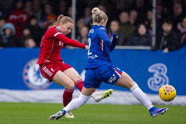 Football - FA Women™s Super League - Chelsea FC Women v Liverpool FC Women LONDON, ENGLAND - Sunday, February 15, 2026: Liverpool s Ceri Holland with an attempt on goal during the FA Women™s Super League match between Chelsea FC Women and Liverpool FC Women at Kingsmeadow. (Photo by David Rawcliffe Propaganda) KINGSTON-UPON-THAMES Kingsmeadow GREATER LONDON ENGLAND  Copyright: xPropagandax P2026-02-15-Chelsea_W_Liverpool_W-83