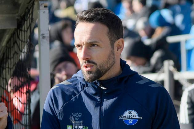 Ralf Kettemann Paderborn Mimic strong facial expression Emotion 15 02 2026 Soccer VfL Bochum vs SC Paderborn, Vonovia Ruhrstadion, Bochum, DFB DFL REGULATIONS PROHIBIT ANY USE OF PHOTOGRAPHS AS IMAGE SEQUENCES AND OR QUASI VIDEO Copyright: xpepphotox xHorstxMauelshagenx pep00321, pep_20260215_hm_281486
