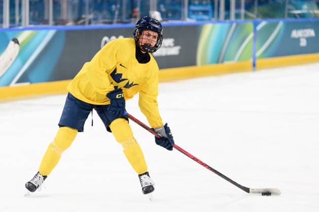 260215 Sofie Lundin of Sweden at an Ice hockey, Eishockey practice session during day 9 of the 2026 Winter Olympics on February 15, 2026 in Milan. Photo: Emma Wallskog BILDBYRAN kod EW EW0636 ishockey ice hockey Olympic Games, Olympische Spiele, Olympia, OS olympics winter olympics os ol olympiska spel vinter-os olympiske leker milano cortina 2026 milan cortina 2026 milano cortina 2026 olympic games milano cortina 2026 winter olympic games milano cortina-os milano cortina-ol vinter-ol 9 bbeng dam sverige sweden *** 260215 Sofie Lundin of Sweden at an ice hockey practice session during day 9 of the 2026 Winter Olympics on February 15, 2026 in Milan Photo Emma Wallskog BILDBYRAN code EW EW0636 ice hockey ice hockey olympic games olympics winter olympics os ol olympiska spel vinter os olympiske leker milano cortina 2026 milan cortina 2026 milano cortina 2026 olympic games milano cortina 2026 winter olympic games milano cortina os milano cortina ol vinter ol 9 bbeng dam sverige sweden  Copyright: EMMAxWALLSKOG BB260215EW017