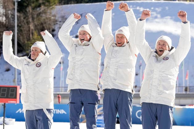 Winter Olympics in Milan Cortina 2026 Val di Fiemme, Italy 20260215. Emil Iversen, Martin Lowstrom Nyenget, Einar Hedegart and Johannes Hosflot Klaebo from Norway on the podium after the men s cross-country 4 x 7.5 km relay at Tesero CC-Stadium during the Winter Olympics in Milan Cortina 2026. Photo: Terje Pedersen NTB Val di Fiemme Italy EDITORIAL USE ONLY. RESTRICTED USE FOR BETTING COMPANIES Ref:_SPObBKffCdGFus.jpg *** Winter Olympics in Milan Cortina 2026 Val di Fiemme, Italy 20260215 Emil Iversen, Martin Lowstrom Nyenget, Einar Hedegart and Johannes Hosflot Klaebo from Norway on the podium after the men s cross country 4 x 7 5 km relay at Tesero CC Stadium during the Winter Olympics in Milan Cortina 2026 Photo Terje Pedersen NTB Val di Fiemme Italy EDITORIAL USE ONLY RESTRICTED USE FOR BETTING COMPANIES  Copyright: xTerjexPedersenx xNTBx