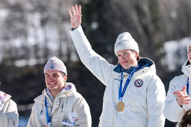 OLYMPICS - Winter Olympic Games, Olympische Spiele, Olympia, OS Milano Cortina 2026 TESERO,ITALY,15.FEB.26 - OLYMPICS, NORDIC SKIING, CROSS COUNTRY SKIING - Winter Olympic Games Milano Cortina 2026, 4X7.5km relay, men, medal ceremony. Image shows the rejoicing of Johannes Hoesflot Klaebo (NOR). Keywords: medal.  GEPAxpictures xMatthiasxTrinkl
