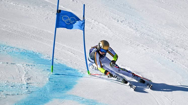 OLYMPICS - Winter Olympic Games, Olympische Spiele, Olympia, OS Milano Cortina 2026 CORTINA D AMPEZZO,ITALY,15.FEB.26 - OLYMPICS, ALPINE SKIING - Winter Olympic Games Milano Cortina 2026, giant slalom, women.. Image shows Emma Aicher (GER).  GEPAxpictures xAlexanderxSolc
