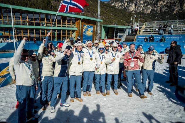 260215 Emil Iversen, Martin Lowstrom Nyenget, Einar Hedegart and Johannes Hosflot Klaebo of Norway celebrate with Jonas Gahr Store, Prime Minister of Norway and Crown Prince Haakon of Norway after he men s 4 x 7.5km relay cross-country skiing race during day 9 of the 2026 Winter Olympics on February 15, 2026 in Val di Fiemme. Photo: Maxim Thore BILDBYRAN kod MT MT0983 skidor cross-country skiing langrenn Olympic Games, Olympische Spiele, Olympia, OS olympics winter olympics os ol olympiska spel vinter-os olympiske leker milano cortina 2026 milan cortina 2026 milano cortina 2026 olympic games milano cortina 2026 winter olympic games milano cortina-os milano cortina-ol vinter-ol 9 bbeng herr stafett norge jubel statsminister kronprins gull guld gold ol-gull os-guld *** 260215 Emil Iversen, Martin Lowstrom Nyenget, Einar Hedegart and Johannes Hosflot Klaebo of Norway celebrate with Jonas Gahr Store, Prime Minister of Norway and Crown Prince Haakon of Norway after he mens 4 x 7 5km relay cross country skiing race during day 9 of the 2026 Winter Olympics on February 15, 2026 in Val di Fiemme Photo Maxim Thore BILDBYRAN kod MT MT0983 skidor cross country skiing langrenn olympic games olympics winter olympics os ol olympiska spel vinter os olympiske leker milano cortina 2026 milan cortina 2026 milano cortina 2026 olympic games milano cortina 2026 winter olympic games milano cortina os milano cortina ol vinter ol 9 bbeng herr stafett norge jubel statsminister kronprins gull guld gold ol gull os guld  Copyright: MAXIMxTHORE BB260215MT097