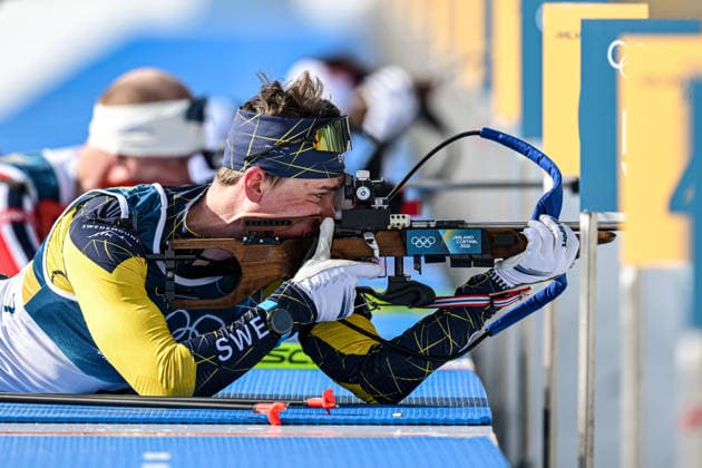 (260215) -- ANTERSELVA, Feb. 15, 2026 -- Martin Ponsiluoma of Sweden shoots during the biathlon Men s 12.5km Pursuit at the 2026 Milan-Cortina Winter Olympics in Anterselva, Italy, Feb. 15, 2026. ) (MICO2026)ITALY-ANTERSELVA-OLYMPIC Winter games, Winterspiele,Spiele, Summer games BIATHLON-MEN S 12.5KM PURSUIT JiangxHan 