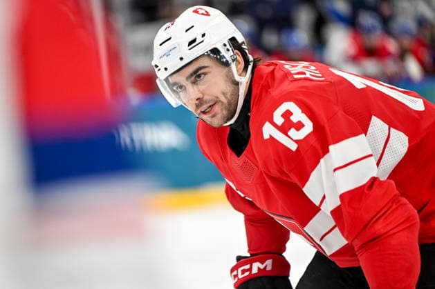 15 02 2026, Milano, Santa Giulia Ice hockey, Eishockey Arena, Winter Olympics: Switzerland - Czechia (Ice Hockey), Nico Hischier of Switzerland Milano Santa Giulia Ice Hockey Arena Lombardy Italy *** 15 02 2026, Milano, Santa Giulia Ice Hockey Arena, Winter Olympics Switzerland Czechia Ice Hockey , Nico Hischier of Switzerland Milano Santa Giulia Ice Hockey Arena Lombardy Italy Copyright: xJustPictures.ch AndreaxBrancax jp-en-AnBr-AB-AAB_345615022026