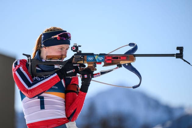 260215 Maren Kirkeeide of Norway during zeroing in women s biathlon 10 km pursuit during day 9 of the 2026 Winter Olympics on February 15, 2026 in Anterselva. Photo: Mathias Bergeld BILDBYRAN kod MB MB1330 skidskytte biathlon skiskyting Olympic Games, Olympische Spiele, Olympia, OS olympics winter olympics os ol olympiska spel vinter-os olympiske leker milano cortina 2026 milan cortina 2026 milano cortina 2026 olympic games milano cortina 2026 winter olympic games milano cortina-os milano cortina-ol vinter-ol 9 bbeng pursuit jaktstart *** 260215 Maren Kirkeeide of Norway during zeroing in women s biathlon 10 km pursuit during day 9 of the 2026 Winter Olympics on February 15, 2026 in Anterselva Photo Mathias Bergeld BILDBYRAN code MB MB1330 biathlon biathlon olympic games olympics olympics winter olympics os ol olympiska spel vinter os olympiske leker milano cortina 2026 milan cortina 2026 milano cortina 2026 olympic games milano cortina 2026 winter olympic games milano cortina os milano cortina ol vinter ol 9 bbeng pursuit jaktstart  Copyright: MATHIASxBERGELD BB260215MB065