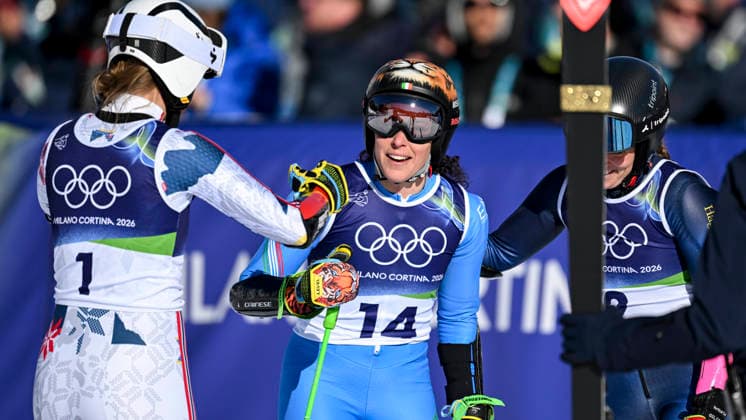 OLYMPICS - Winter Olympic Games, Olympische Spiele, Olympia, OS Milano Cortina 2026 CORTINA D AMPEZZO,ITALY,15.FEB.26 - OLYMPICS, ALPINE SKIING - Winter Olympic Games Milano Cortina 2026, giant slalom, women.. Image shows the rejoicing of Federica Brignone (ITA) with Thea Louise Stjernesund (NOR) and Sara Hector (SWE).  GEPAxpictures xAlexanderxSolc