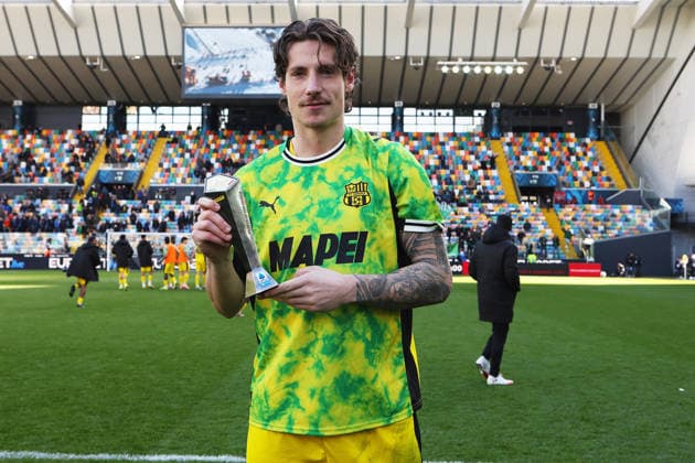 Sassuolo s Andrea Pinamonti Panini Player of the match Serie A Enilive 2025 2026 the Serie A soccer match between Udinese and Sassuolo at the Bluenergy Stadium in Udine, north east Italy - Sunday, February 15,2026 - soccer  Copyright: xAndreaxBressanutti LaPressex