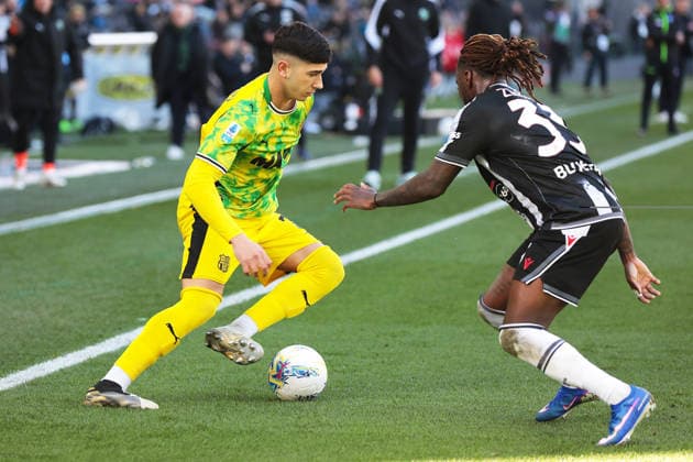 Sassuolo s Cristian Volpato during the Serie A soccer match between Udinese and Sassuolo at the Bluenergy Stadium in Udine, north east Italy - Sunday, February 15,2026 - soccer  Copyright: xAndreaxBressanutti LaPressex