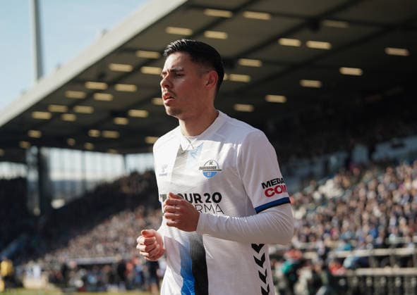 Germany 2 Bundesliga 2025 2026, VFL Bochum vs SC Paderborn, Sunday 15 02 2026 Vonovia Ruhrstadion Bochum, North Rhine-Westphalia, Germany Raphael Obermair SC Paderborn, 23 Copyright: xMerlexKölkingx