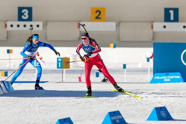 Winter Olympics in Milan Cortina 2026 Anterselva, Italy 20260215. Lisa Vittozzi from Italy and Maren Kirkeeide from Norway during the women s 10 km pursuit start in biathlon at the Winter Olympics in Milano Cortina 2026. Photo: Heiko Junge NTB Anterselva Italy EDITORIAL USE ONLY. RESTRICTED USE FOR BETTING COMPANIES Ref:_SPOLVD_MmeM9MQ.jpg *** Winter Olympics in Milan Cortina 2026 Anterselva, Italy 20260215 Lisa Vittozzi from Italy and Maren Kirkeeide from Norway during the women s 10 km pursuit start in biathlon at the Winter Olympics in Milano Cortina 2026 Photo Heiko Junge NTB Anterselva Italy EDITORIAL USE ONLY RESTRICTED USE FOR BETTING COMPANIES  Copyright: xHeikoxJungex xNTBx