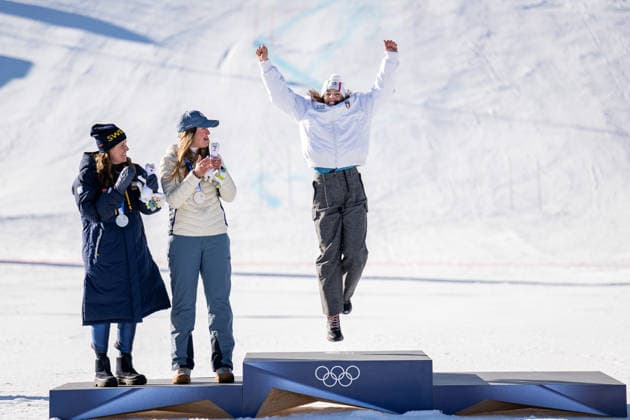 260215 Sara Hector of Sweden, Thea Louise Stjernesund of Norway and Federica Brignone of Italy celebrate on the podium after competing in women s alpine skiing giant slalom during day 9 of the 2026 Winter Olympics on February 15, 2026 in Cortina. Photo: Joel Marklund BILDBYRAN kod JM JM0793 bbeng alpint alpine skiing Olympic Games, Olympische Spiele, Olympia, OS olympics winter olympics os ol olympiska spel vinter-os olympiske leker milano cortina 2026 milan cortina 2026 milano cortina 2026 olympic games milano cortina 2026 winter olympic games milano cortina-os milano cortina-ol vinter-ol giant slalom storslalom storslalam dam italien sverige jubel *** 260215 Sara Hector of Sweden, Thea Louise Stjernesund of Norway and Federica Brignone of Italy celebrate on the podium after competing in women s alpine skiing giant slalom during day 9 of the 2026 Winter Olympics on February 15, 2026 in Cortina Photo Joel Marklund BILDBYRAN kod JM JM0793 bbeng alpine alpine skiing olympic games olympics winter olympics os ol olympiska spel vinter os olympiske leker milano cortina 2026 milan cortina 2026 milano cortina 2026 olympic games milano cortina 2026 winter olympic games milano cortina os milano cortina ol vinter ol giant slalom storslalom storslalam dam italien sverige jubel  Copyright: JOELxMARKLUND BB260215JM171