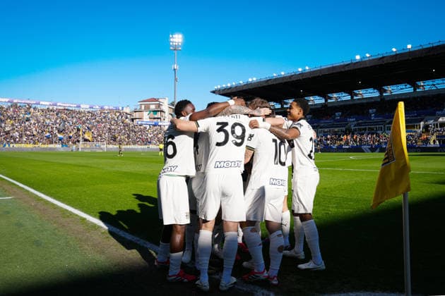 Parma s Adrian Bernabe celebrates after scoring the 1-0 goal for his team during the Serie A soccer match between Parma and Verona at Ennio Tardini Stadium in Parma, North Italy, Sunday, February 15, 2026. Soccer  Copyright: xMassimoxPaolone LaPressex