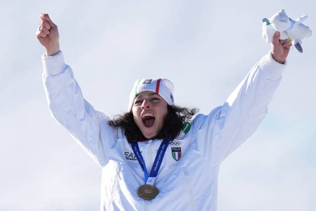 celebrate with gold medal s winner Italy s Federica Brignone Alpine Skiing Women s Giant Slalom at the Milano Cortina 2026 Winter Olympics, in Cortina (Italy) February 15 , 2026 (Spada LaPresse)  Copyright: xSpada LaPressex