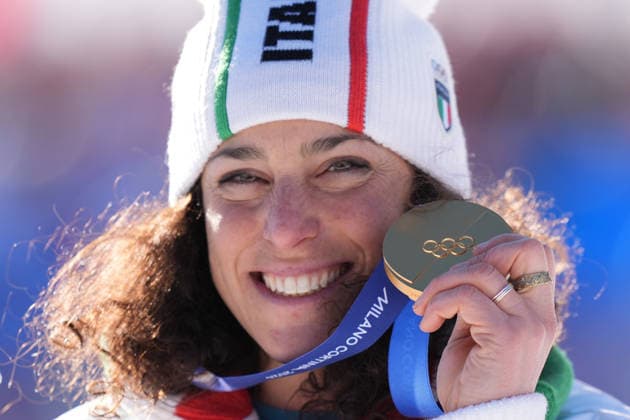 celebrate with gold medal s winner Italy s Federica Brignone Alpine Skiing Women s Giant Slalom at the Milano Cortina 2026 Winter Olympics, in Cortina (Italy) February 15 , 2026 (Spada LaPresse)  Copyright: xSpada LaPressex