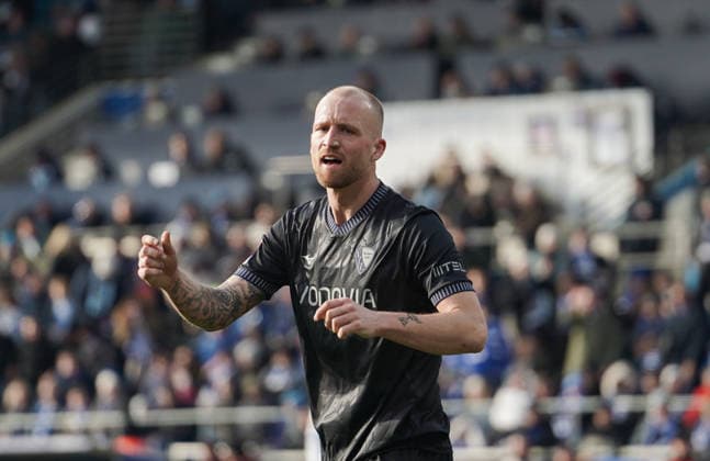 Germany 2 Bundesliga 2025 2026, VFL Bochum vs SC Paderborn, Sunday 15 02 2026 Vonovia Ruhrstadion Bochum, North Rhine-Westphalia, Germany Philipp Hofmann VfL Bochum, 33 Copyright: xMerlexKölkingx