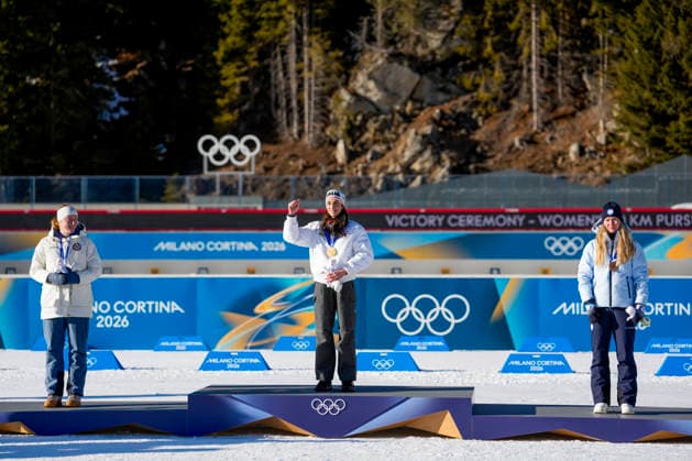 Winter Olympics in Milan Cortina 2026 Anterselva, Italy 20260215. Maren Kirkeeide from Norway, Lisa Vittozzi from Italy and Suvi Minkkinen from Finland on the podium after the women s 10 km pursuit start in biathlon during the Winter Olympics in Milan Cortina 2026. Photo: Heiko Junge NTB Anterselva Italy EDITORIAL USE ONLY. RESTRICTED USE FOR BETTING COMPANIES Ref:_SPO7DbBApvM2JE.jpg *** Winter Olympics in Milan Cortina 2026 Anterselva, Italy 20260215 Maren Kirkeeide from Norway, Lisa Vittozzi from Italy and Suvi Minkkinen from Finland on the podium after the women s 10 km pursuit start in biathlon during the Winter Olympics in Milan Cortina 2026 Photo Heiko Junge NTB Anterselva Italy EDITORIAL USE ONLY RESTRICTED USE FOR BETTING COMPANIES  Copyright: xHeikoxJungex xNTBx