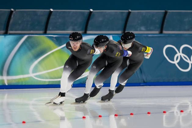 2026-02-15 - Milano Cortina 2026 Winter Olympics Speed skating, Eisschnelllauf Men s Team Pursuit MILAN, ITALY - FEBRUARY 15: Patrick Beckert of Germany, Fridtjof Petzold of Germany, Felix Maly of Germany during the Speed Skating Men s Team Pursuit Quarterfinals of the Milano Cortina 2026 Winter Olympics at the Milano Speed Skating Arena on February 15, 2026 in Milan, Italy Milan Milano Speed Skating Arena Italy Content not available for redistribution in The Netherlands directly or indirectly through any third parties. Copyright: xAndrexWeeningx