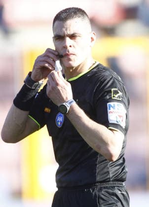 Direttore di gara Simone Sozza. during the Serie A soccer match between Cremonese and Genoa at the Giovanni Zini in Cremona, north west Italy - Domenica, 15 Febbraio 2026. - Soccer .  Copyright: xAlbertoxMariani LaPressex