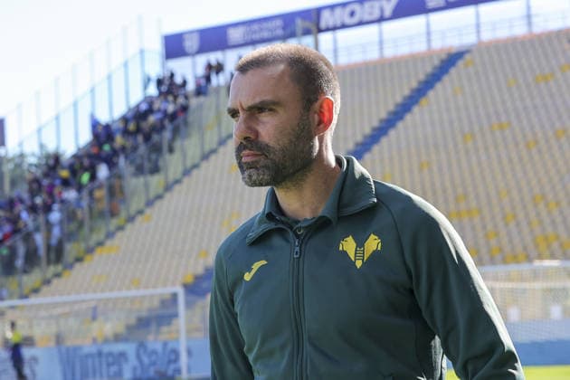 Paolo Sammarco Head Coach of Hellas Verona FC during Parma Calcio vs Hellas Verona, 25Â° Serie A Enilive 2025-26 game at Ennio Tardini stadium in Parma (PR), Italy, on February 15, 2026.  Copyright: xDavidexCasentini IPAxSportx xipa-agency.netx xx IPA_71556227 IPA_Agency_IPA71556227
