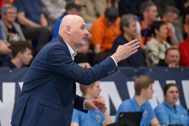 Przemyslaw Frasunkiewicz Rostock, Head Coach , Syntainics MBC vs Rostock Seawolves, Basketball, 1 Bundesliga, Men, 20 Matchday Main Round, Season 2025 26, 15 02 2026 Weißenfels Stadthalle Sachsen Anhalt Germany