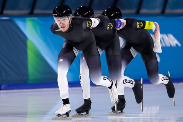 2026-02-15 Speed skating, Eisschnelllauf - Milano Cortina 2026 Winter Olympics - Day 9 MILAN, ITALY - FEBRUARY 15: Patrick Beckert of Germany, Felix Maly of Germany, Fridtjof Petzold of Germany competing in the Men s Team Pursuit during Day 9 of Speed Skating - Milano Cortina 2026 Winter Olympics at Milano Speed Skating Stadium on February 15, 2026 in Milan, Italy. (Photo by Joris Verwijst BSR Agency) Milan Italy Content not available for redistribution in The Netherlands directly or indirectly through any third parties. Copyright: xBSRxAgencyx