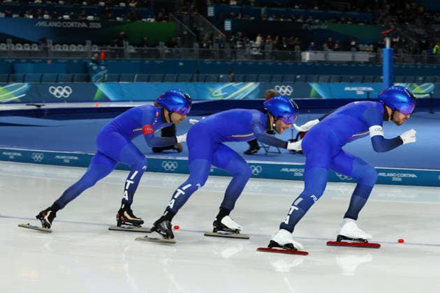 February 15, 2026, Rho, Lombardy, Italy: Skaters of TEAM ITALY of whom DAVIDE GHIOTTO and MICHELE MALFATTI in the Speed skating, Eisschnelllauf Men s Team Pursuit quarterfinals at the Milano Cortina 2026 Winter Olympic Games, Olympische Spiele, Olympia, OS Rho Italy - ZUMAc179 20260215_oly_c179_029 Copyright: xMickaelxChavetx