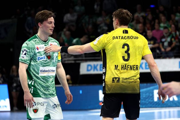 DEU, DHB, 1 HBL, Fuechse Berlin vs TVB Stuttgart, 15 02 2026, Max Schmeling Halle, Berlin, DEU, DHB, 1 HBL, Fuechse Berlin vs TVB Stuttgart, in the picture Nils Lichtlein Fuechse Berlin 17 , Max Haefner Stuttgart 3 nordphotoxGmbHx xEngler nph00076