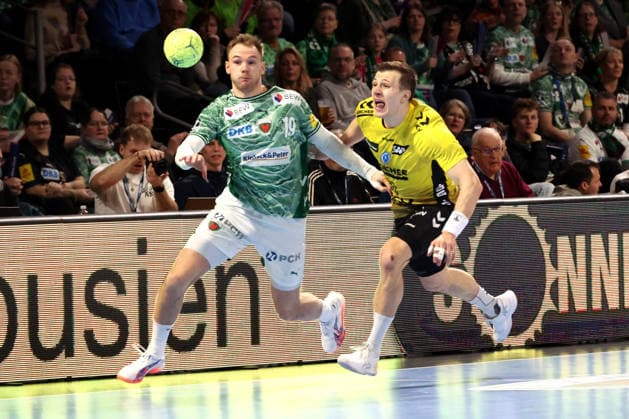 DEU, DHB, 1 HBL, Fuechse Berlin vs TVB Stuttgart, 15 02 2026, Max Schmeling Halle, Berlin, DEU, DHB, 1 HBL, Fuechse Berlin vs TVB Stuttgart, in the picture Mathias Gidsel Fuechse Berlin 19 , Samir Bellahcene Stuttgart 30 nordphotoxGmbHx xEngler nph00076