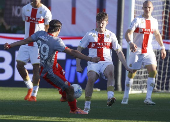 Cremonese Youssef Maleh during the Serie A soccer match between Cremonese and Genoa at the Giovanni Zini in Cremona, north west Italy - Domenica, 15 Febbraio 2026. - Soccer .  Copyright: xAlbertoxMariani LaPressex