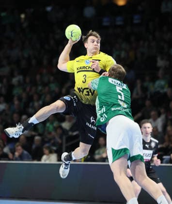 GER HBL Season 2025 2026 FÜCHSE Berlin vs TV Stuttgart, 15 02 26, Max Schmeling Halle, Berlin, Max HÄFNER TVB Stuttgart 3 , Max DARJ Füchse Berlin 5