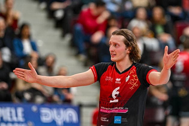 VBL MTV Ludwigsburg BR Recycling Volleys 15 02 2026 Volleyball, 1 Bundesliga, Men, Season 2025 26, Barock Volleys MTV Ludwigsburg in Red Black vs Berlin Recycling Volleys in Orange Black , Ben Simon Bonin, Copyright: xBEAUTIFULxSPORTS TomxBlochx