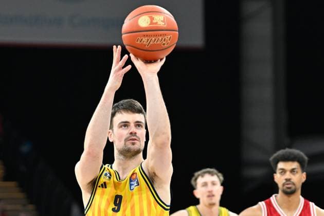BAMBERG 15 02 2026 Basketball easycredit 1 Basketball Bundesliga 20 Matchday Bamberg Baskets vs Alba Berlin Jonas Mattisseck 9, Alba Berlin at free throw Photo Hans Martin Issler isslerimages Bamberg Baskets vs Alba Berlin