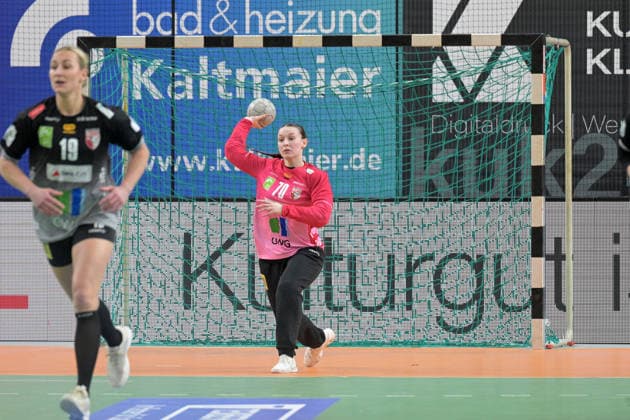 Nicola Czaja SV Union Halle Neustadt, 70 in goal TusSies Metzingen vs SV Union Halle Neustadt, Handball, Alsco HBF, 17 League matchday, Season 2025 2026, 15 02 2026 TusSies Metzingen vs SV Union Halle Neustadt, Handball, Alsco HBF, 17 League matchday, Season 2025 2026, 15 02 2026 Tuebingen Copyright: xEibner-Pressefoto TobiasxBaurx EP_TBR