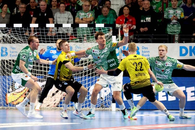DEU, DHB, 1 HBL, Fuechse Berlin vs TVB Stuttgart, 15 02 2026, Max Schmeling Halle, Berlin, DEU, DHB, 1 HBL, Fuechse Berlin vs TVB Stuttgart, in the picture Max Darj Fuechse Berlin 5 , Nejc Cehte Fuechse Berlin 22 , Matthes Langhoff Fuechse Berlin 25 , Torben Matzken Stuttgart 22 , Simone Mengon Stuttgart 15 nordphotoxGmbHx xEngler nph00076