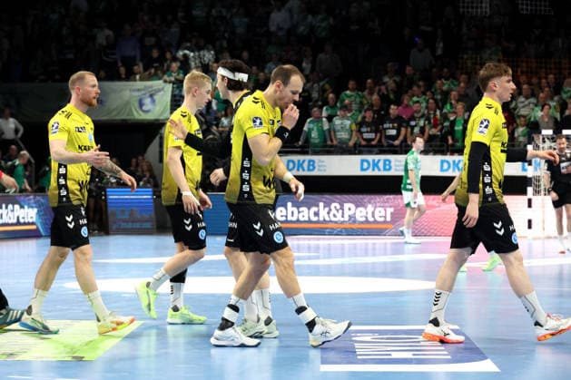 DEU, DHB, 1 HBL, Fuechse Berlin vs TVB Stuttgart, 15 02 2026, Max Schmeling Halle, Berlin, DEU, DHB, 1 HBL, Fuechse Berlin vs TVB Stuttgart, in the picture Stuttgart players circle nordphotoxGmbHx xEngler nph00076