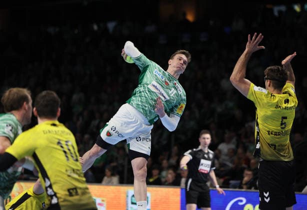 GER HBL Season 2025 2026 FÜCHSE Berlin vs TV Stuttgart, 15 02 26, Max Schmeling Halle, Berlin, Lasse Bredekjaer ANDERSSON Füchse Berlin 11