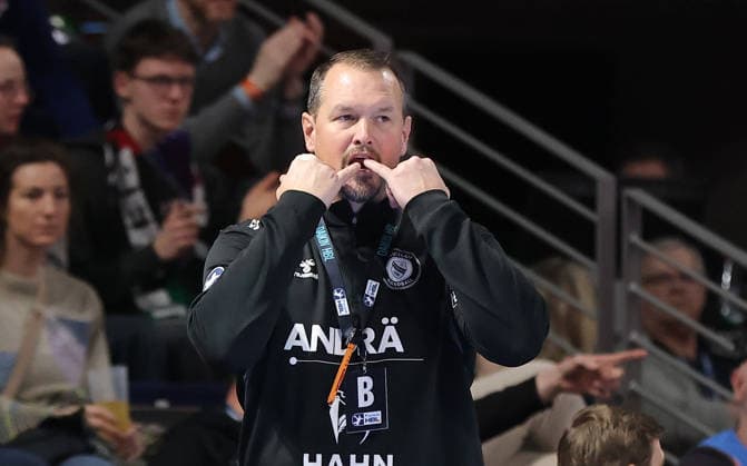 Coach Misha Kaufmann Action Upper body Sport Handball HBL Bundesliga Men 21 Matchday Season 2025 2026 15 02 2026 Füchse Berlin vs TBV 1898 Stuttgart