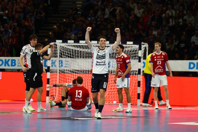 Handball I Men I Season 2025 2026 I Bundesliga I 21 Matchday I HSV Hamburg SG Flensburg Handewitt I 15 02 2026 Niclas Kirkelokke 5, SG Flensburg Handewitt cheers Hamburg Barclaycard Arena Hamburg Germany Copyright: xLobeca RalfxHomburgx