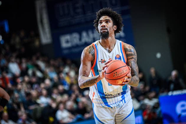 easycredit BBL Basketball Bundesliga 2025 2026 20 Matchday 15 02 2026 Science City Jena vs FC Bayern Munich Basketball Jenas new signing Javon Franklin Jena on the ball, Portrait Sparkassen Arena