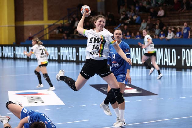 HC Lokomotiva v Vfl Oldenburg - EHF European League Women ZAGREB, CROATIA - FEBRUARY 15: Marie Steffen of Vfl Oldenburg in action during the EHF European League Women - Group Phase match between HC Lokomotiva and Vfl Oldenburg at Sports Hall Sutinska Vrela on February 15, 2026 in Zagreb, Croatia.  JosipxMikacic PIXSELL