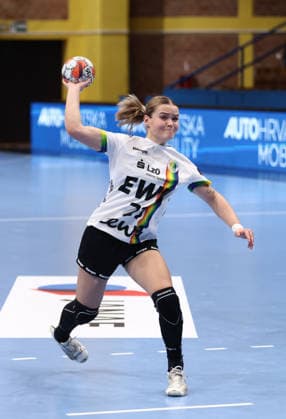 HC Lokomotiva v Vfl Oldenburg - EHF European League Women ZAGREB, CROATIA - FEBRUARY 15: Joanna Granicka of Vfl Oldenburg in action during the EHF European League Women - Group Phase match between HC Lokomotiva and Vfl Oldenburg at Sports Hall Sutinska Vrela on February 15, 2026 in Zagreb, Croatia.  JosipxMikacic PIXSELL