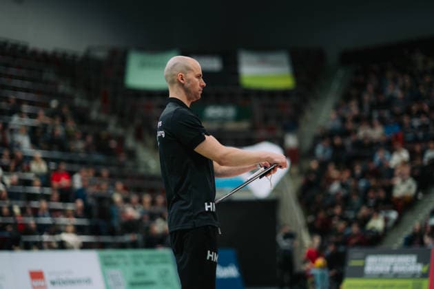 Hasse Mattila Barock Volleys MTV Ludwigsburg, Coach on the sideline, Barock Volleys MTV Ludwigsburg vs Berlin Recycling Volleys, Volleyball, 1 Bundesliga, 22 Matchday, Season 2025 2026, 15 02 2026, Barock Volleys MTV Ludwigsburg vs Berlin Recycling Volleys, Volleyball, 1 Bundesliga, 22 Matchday, Season 2025 2026, 15 02 2026, Ludwigsburg Copyright: xEibner-Pressefoto LarsxNeumannx EP_LNN