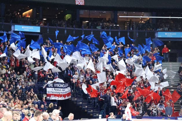 2026 02 15 xfsx Handballl 1 Bundesliga Hamburger Sportverein Handball SG Flensburg Handewitt v l SG Flensburg Handewitt Fans, atmosphere, scarves, jerseys, emotions Copyright: HMBxMedia FernandoxSoares