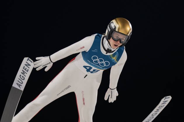 OLYMPICS - Winter Olympic Games, Olympische Spiele, Olympia, OS Milano Cortina 2026 PREDAZZO,ITALY,15.FEB.26 - OLYMPICS, Ski jumping, Skispringen, Ski, nordisch - Winter Olympic Games Milano Cortina 2026, large hill, women. Image shows Lisa Eder (AUT).  GEPAxpictures xOliverxLerch